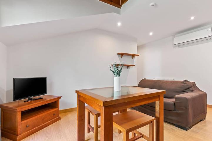 Casa rural para 2 personas, con jardín y balcón en Cangas de Onís