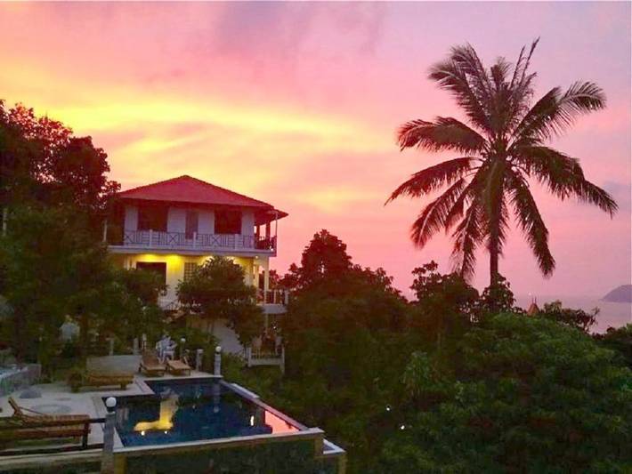 Villa pour 8 personnes, avec piscine et jardin ainsi que vue et vue sur le lac dans Koh Tao