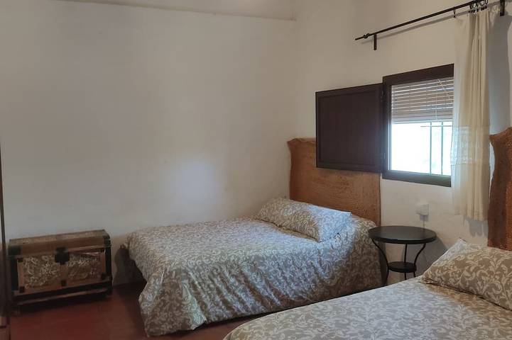 Location de vacances pour 16 personnes, avec jardin à Pruna - 4