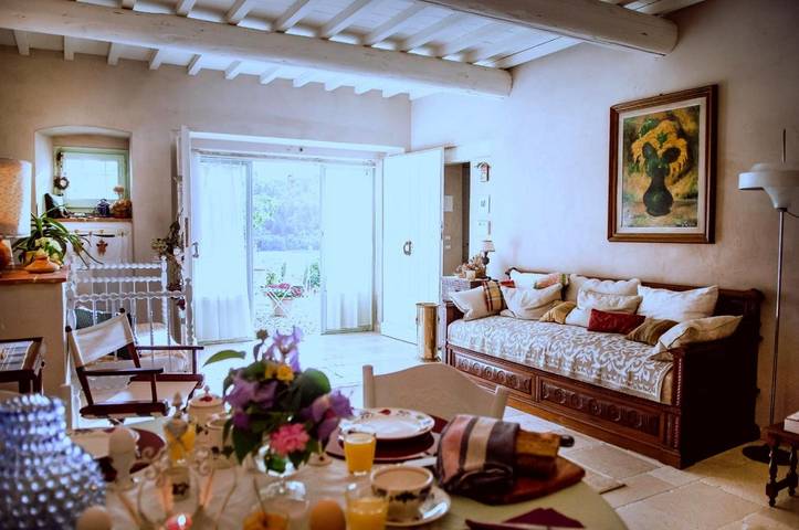 Location de vacances pour 2 personnes, avec vue et jardin à Prato - 3