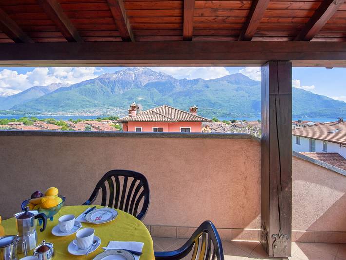 Ferienwohnung für 4 Personen, mit Balkon und Terrasse sowie Garten und Seeblick in Oberitalienische Seen - 3