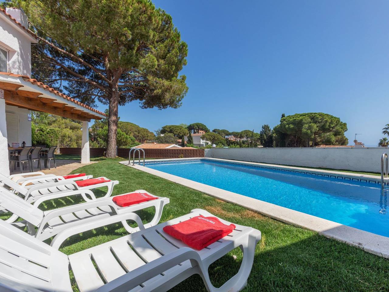 Neus in Canyelles, Lloret de Mar