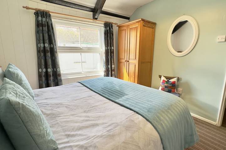 Quaint Fisherman's cottage in the heart of Padstow, wifi, pets welcome in Padstow, Cornouailles