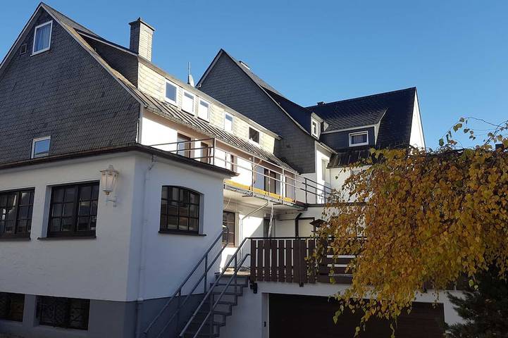 Bauernhof für 12 Personen, mit Balkon, mit Haustier in Winterberg