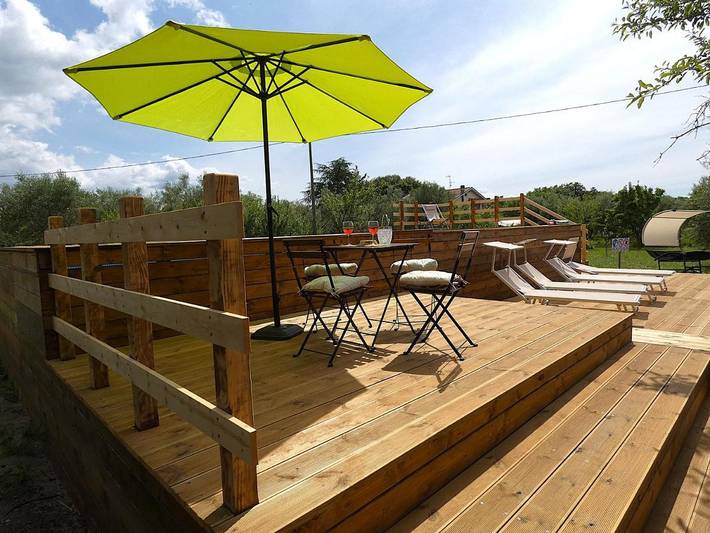 Cottage pour 8 personnes, avec jardin ainsi que piscine et vue à Giove