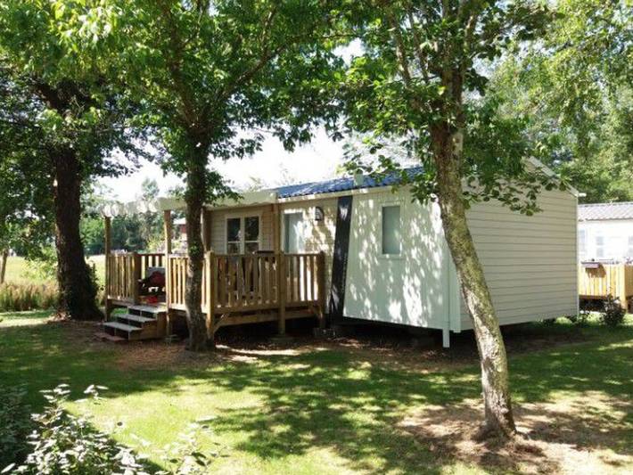 Mobil home pour 4 personnes, avec terrasse et piscine à Saint-Julien-en-Born - 4