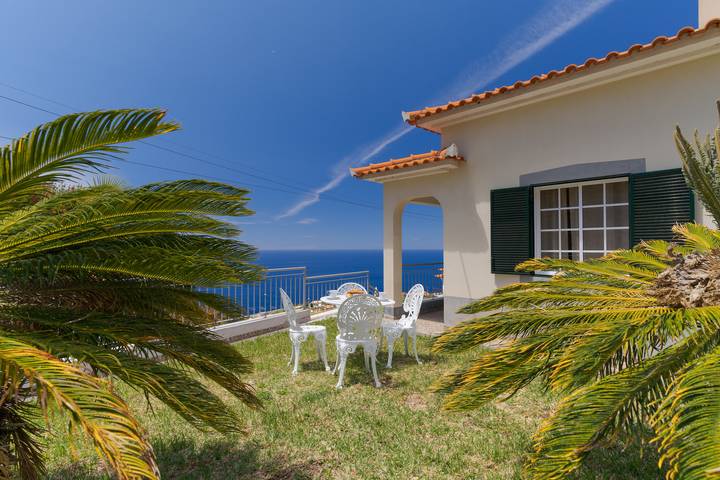 Ferienhaus für 6 Personen, mit Meerblick und Garten - 1