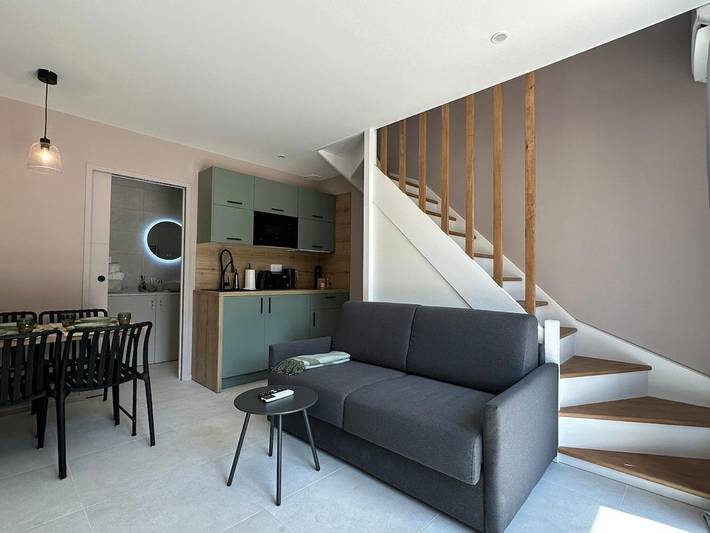 Location de vacances pour 4 personnes, avec Terrasse et Vue dans La Charmee
