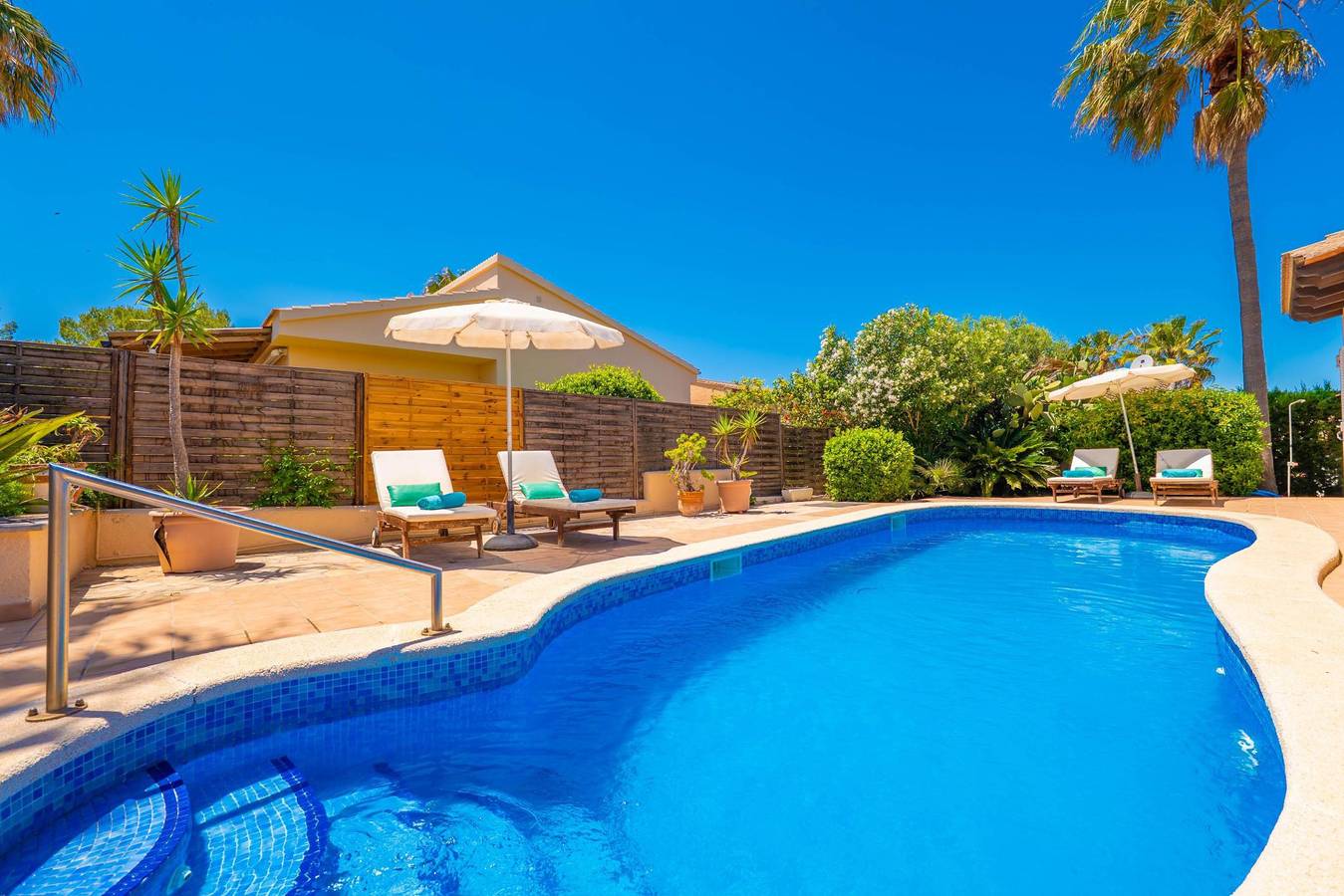 Casa Bel - Villa with private pool in Son Serra De Marina. Free Wifi in Playa Son Serra de Marina, Santa Margalida