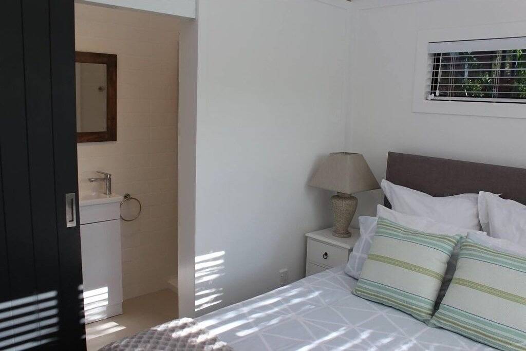 Holiday Home for 4 People in Orakei, Auckland Council