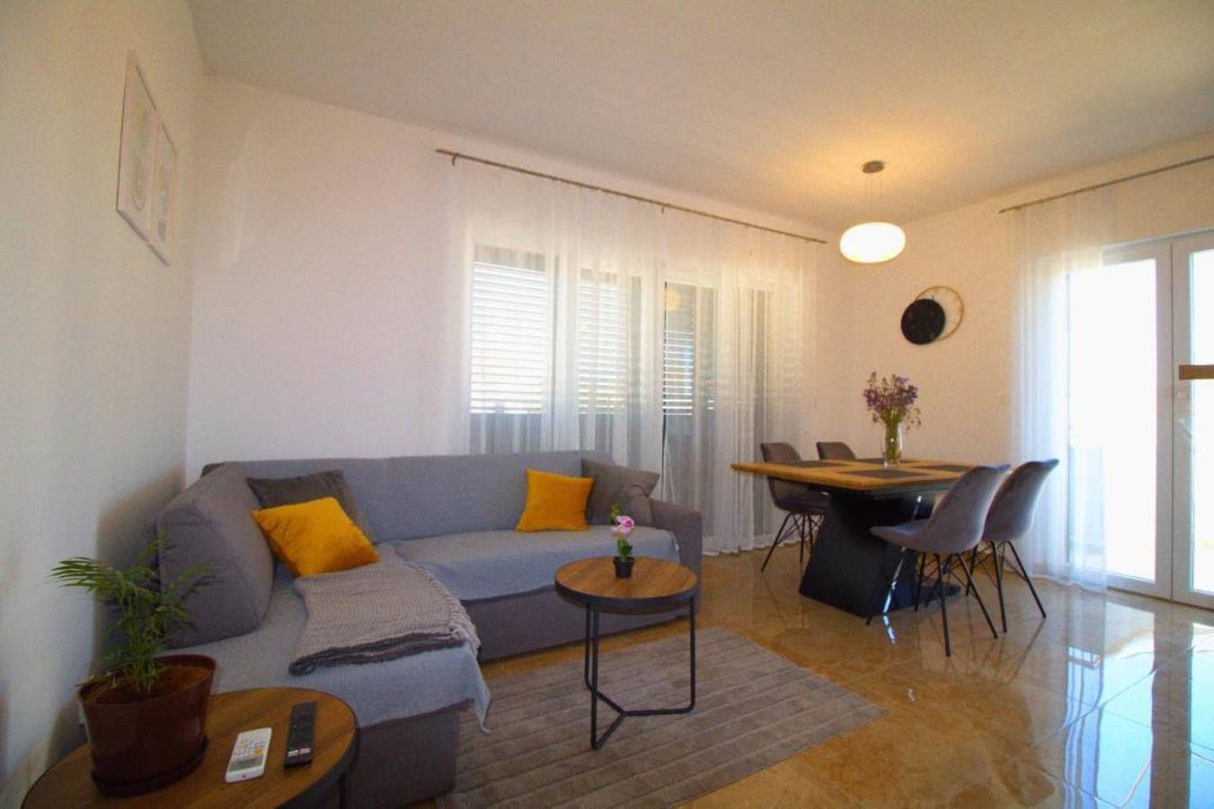 Ganze Wohnung, Apartment Rosana in Općina Murter-Kornati, Murter