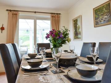 Holiday Home for 6 People in Gloucestershire, Photo 4