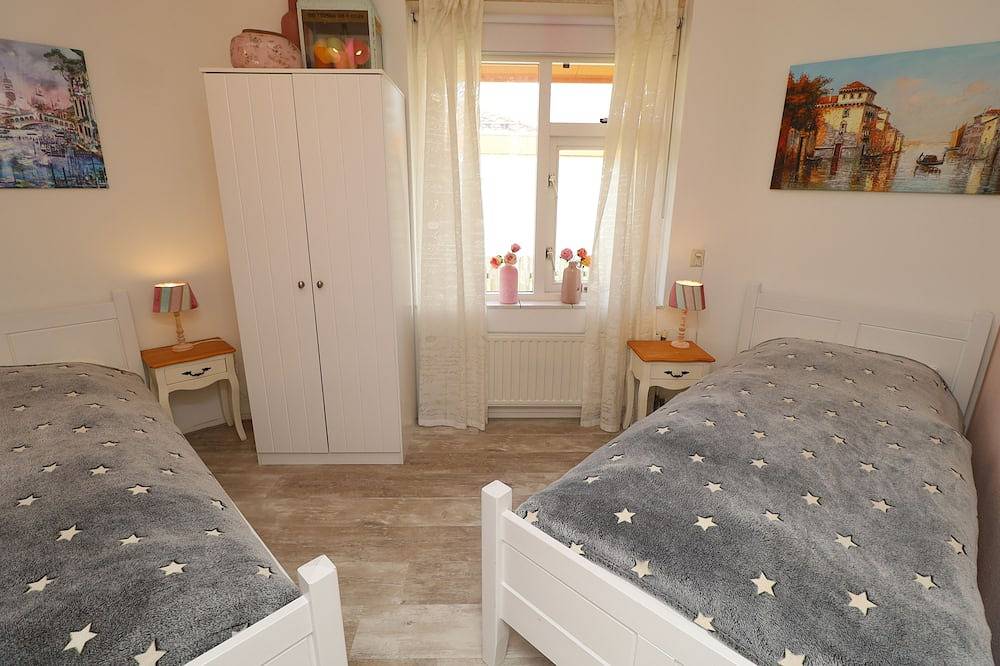 Haus am Meer, Sauna, Kamin, kinderfreundlich, ruhiglage, ⭐️komplett eingezäunt ⭐️ in Julianadorp aan Zee, Julianadorp
