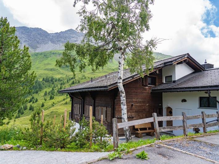 Hütte für 4 Personen, mit Garten in Arosa - 3