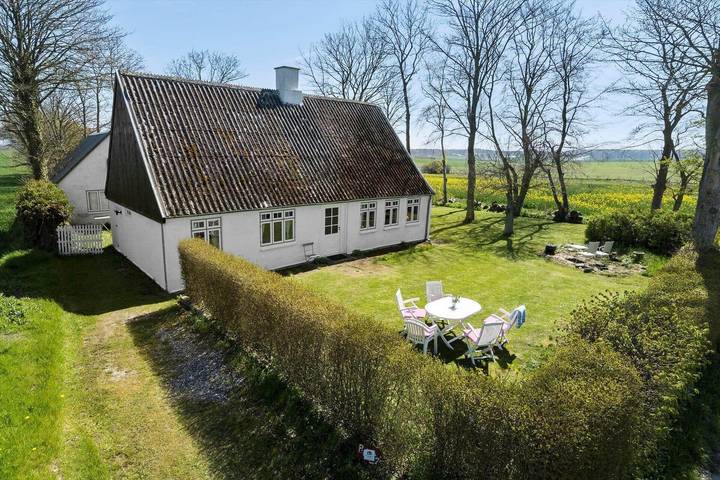 Ferieudlejning for 4 personer, børnevenlig på Samsø