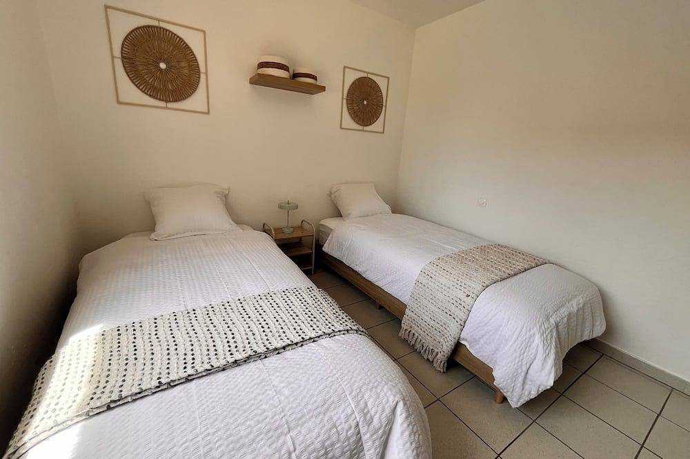 Villa Private pool 6-8 pers Provence Ardèche in Pont-Saint-Esprit, Nimes und Umgebung