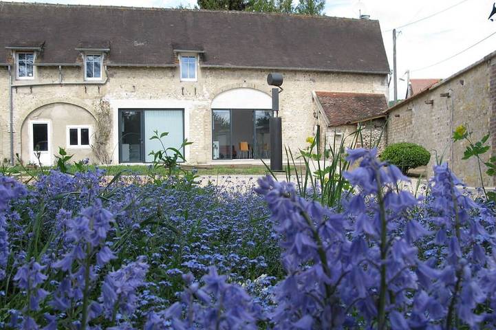 Location de vacances pour 4 personnes, avec jardin et terrasse à Port-Mort