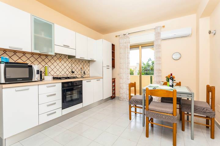 Gîte pour 4 personnes, avec balcon à Giardini-Naxos - 4