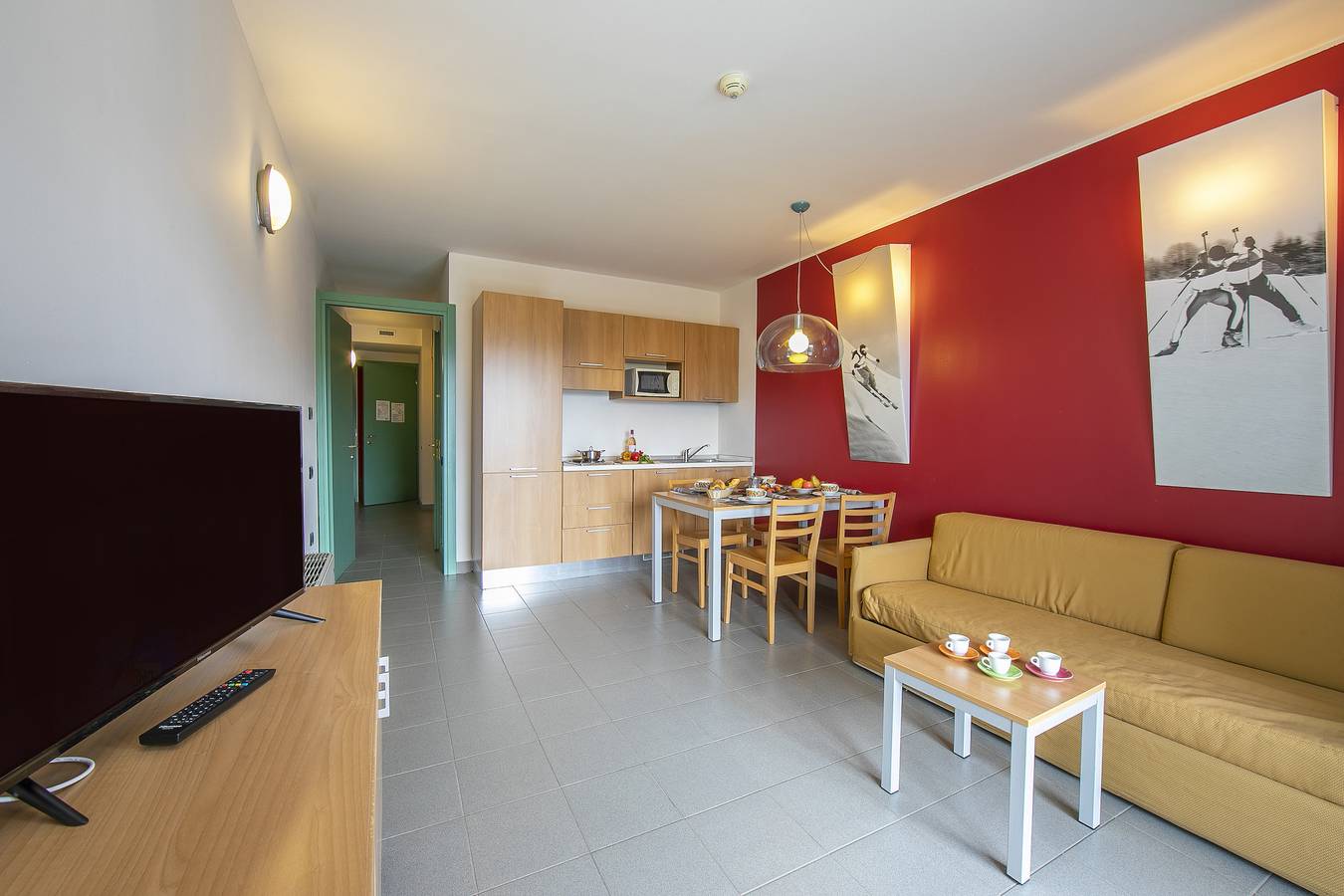 Appartamento intero, Teleo 83 Ski In - Ski Out 50m in Sestriere città, Via Lattea