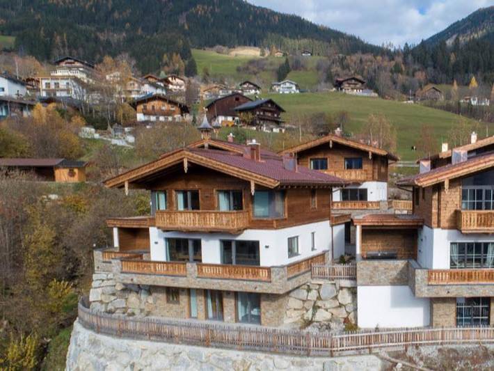 Chalet für 8 Personen, mit Pool und Sauna sowie Balkon, kinderfreundlich - 1