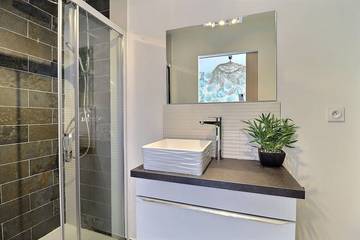 Appartement De Vacances pour 4 Personnes dans Clermont-l'Hérault, Région de Lodève, Photo 2