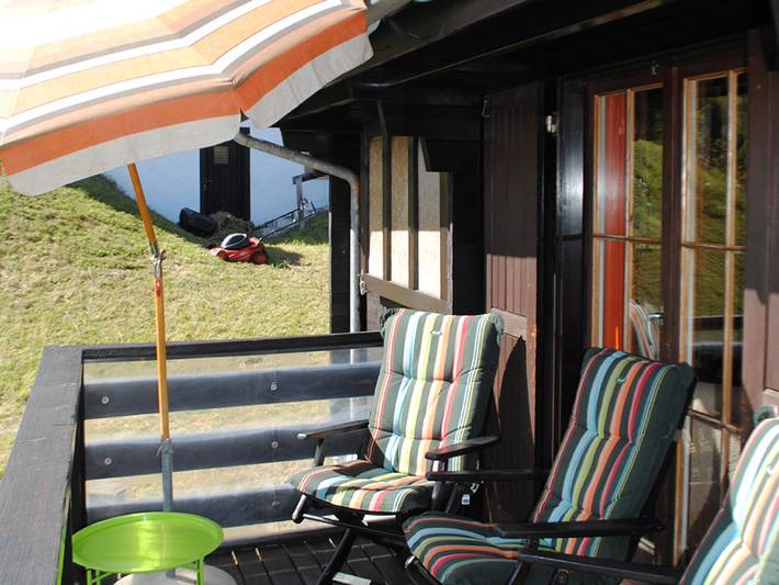 Ganze Ferienwohnung, Haus Klein aber Fein - 6-Bettwohnung in Oberurmein, Urmein