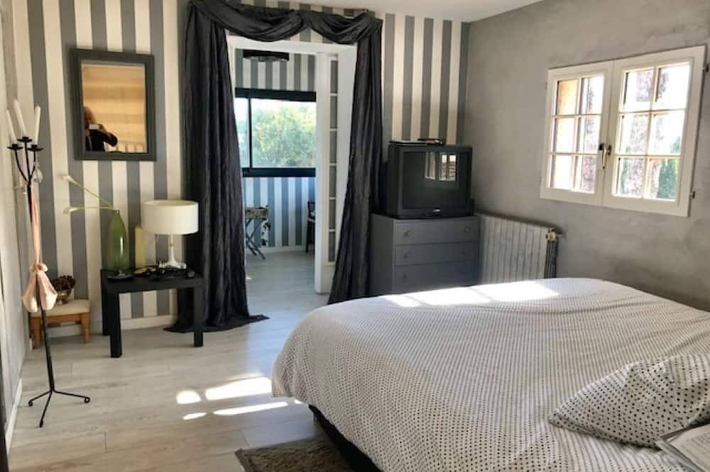 Charmante Villa met Zwembad, 10 Minuten van Montpellier, 20 Minuten van de Stranden in Pignan, Côte d'Améthyste
