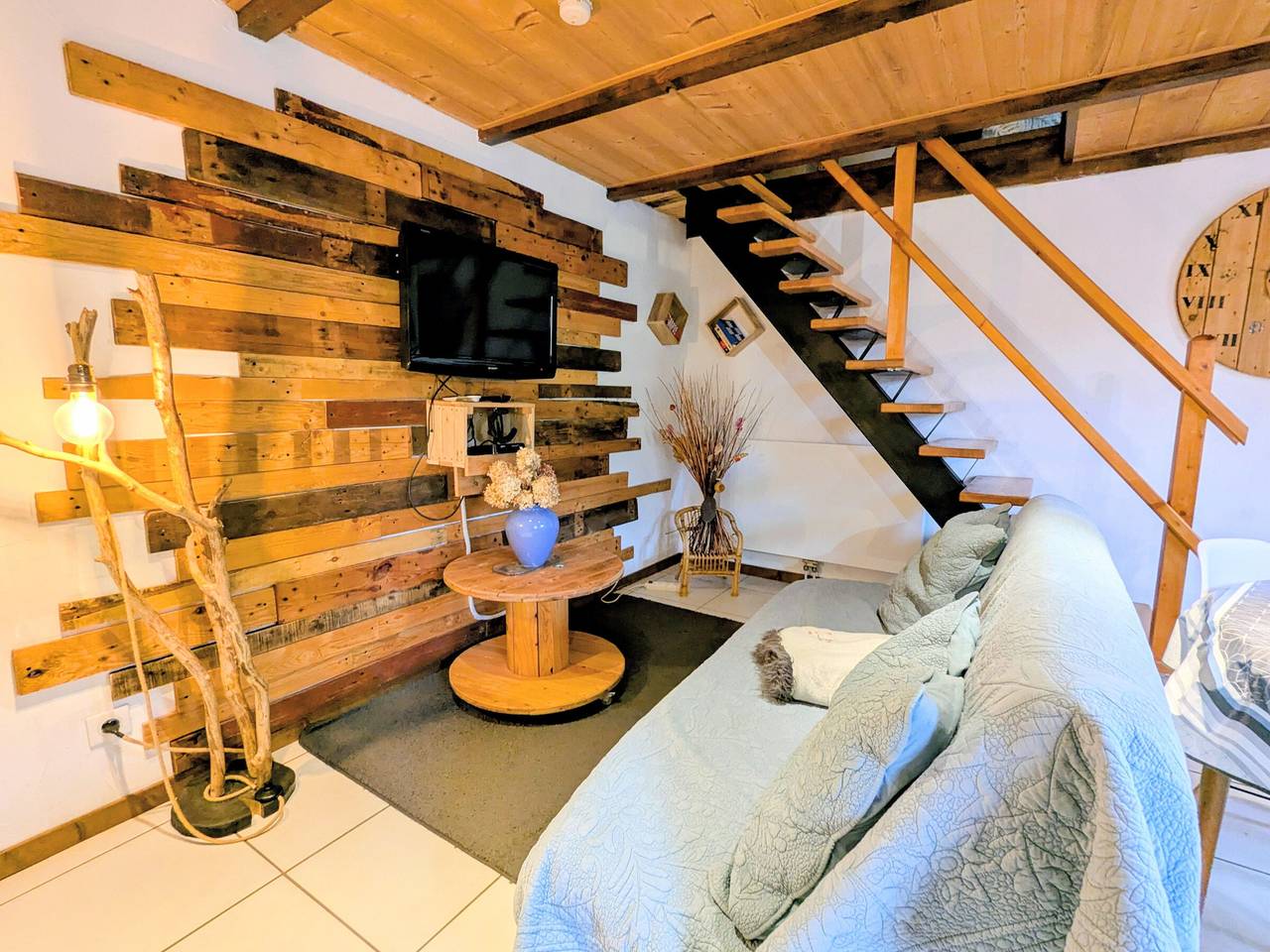 Ganze Wohnung, Gemütliche Ferienwohnung nahe den Cascades de Tendon mit Terrasse, privatem Parkplatz und Wlan in Le Tholy, Épinal und Umgebung