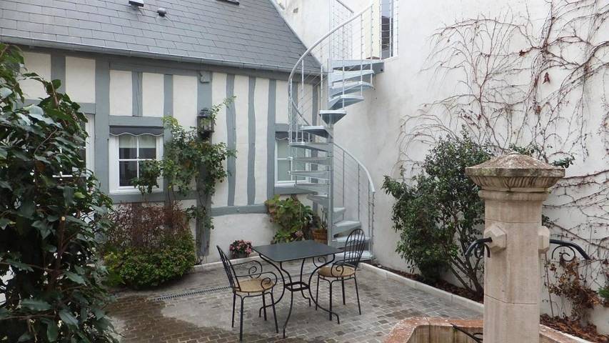 Hôtel pour 2 personnes, avec sauna et jardin à Sully-sur-Loire - 2