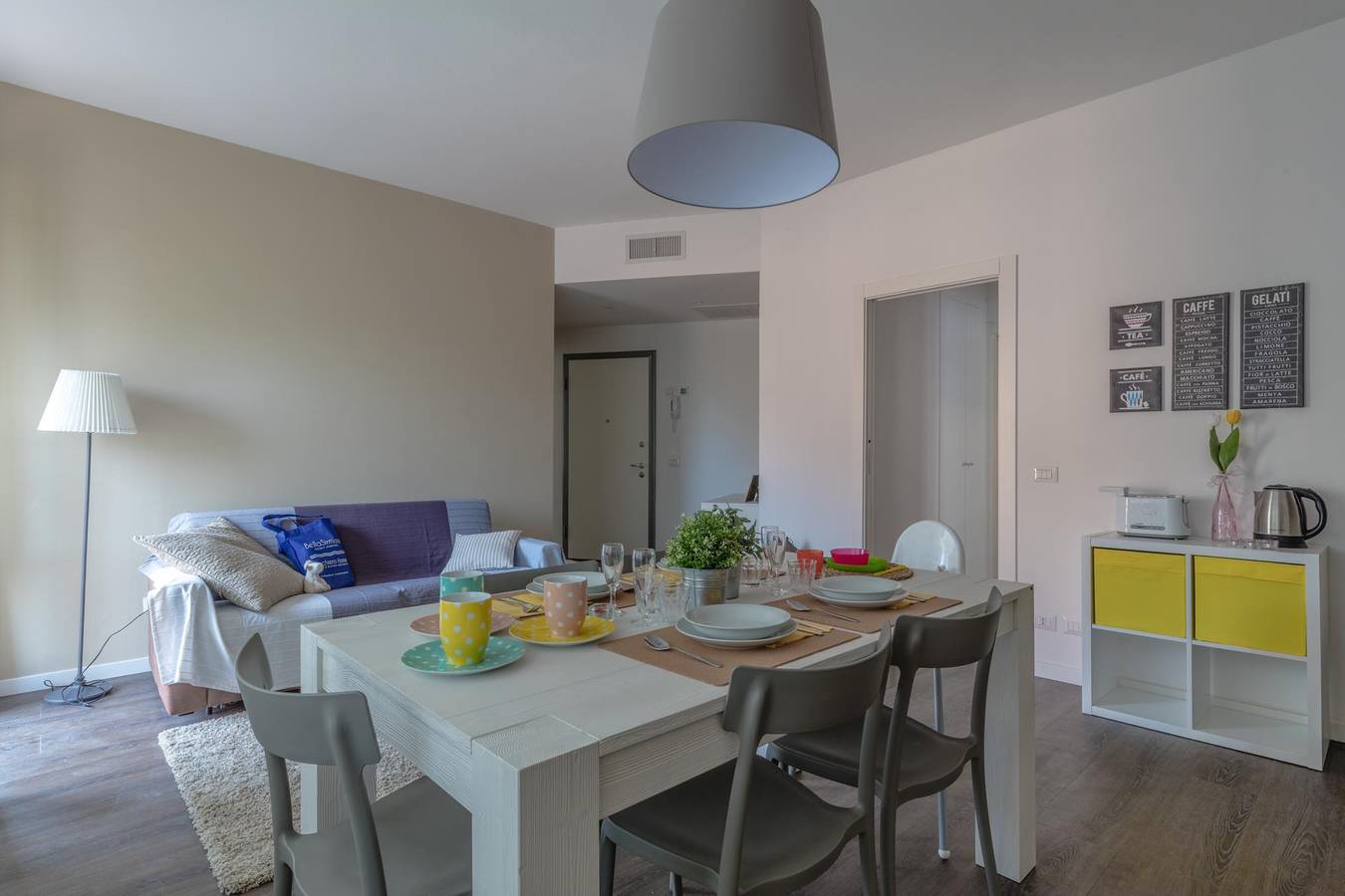 Appartement entier, La Rocca - Peschierahome in Peschiera del Garda, Montagnes autour du lac de Garde