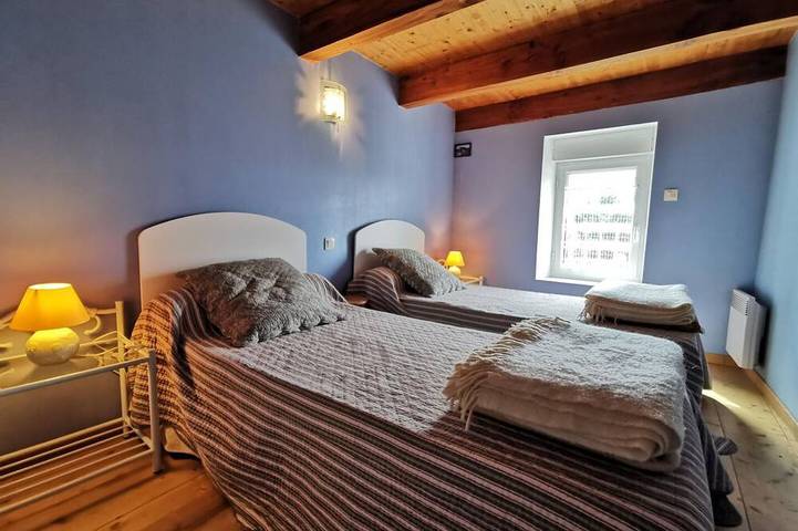 Location de vacances pour 4 personnes, avec jardin, animaux acceptés dans Lac de la Raviège - 3