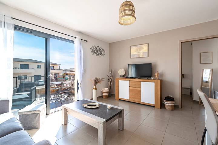 Gîte pour 4 personnes, avec balcon dans Prunete - 2