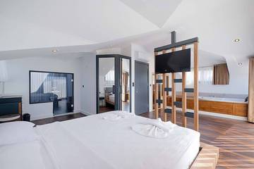 Villa for 6 People in Ölüdeniz, Muğla Province, Photo 4