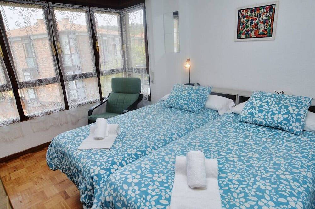 Entire apartment, Apto de 2 dormitorios y terraza - Canalejas 5912 in Isla, Arnuero