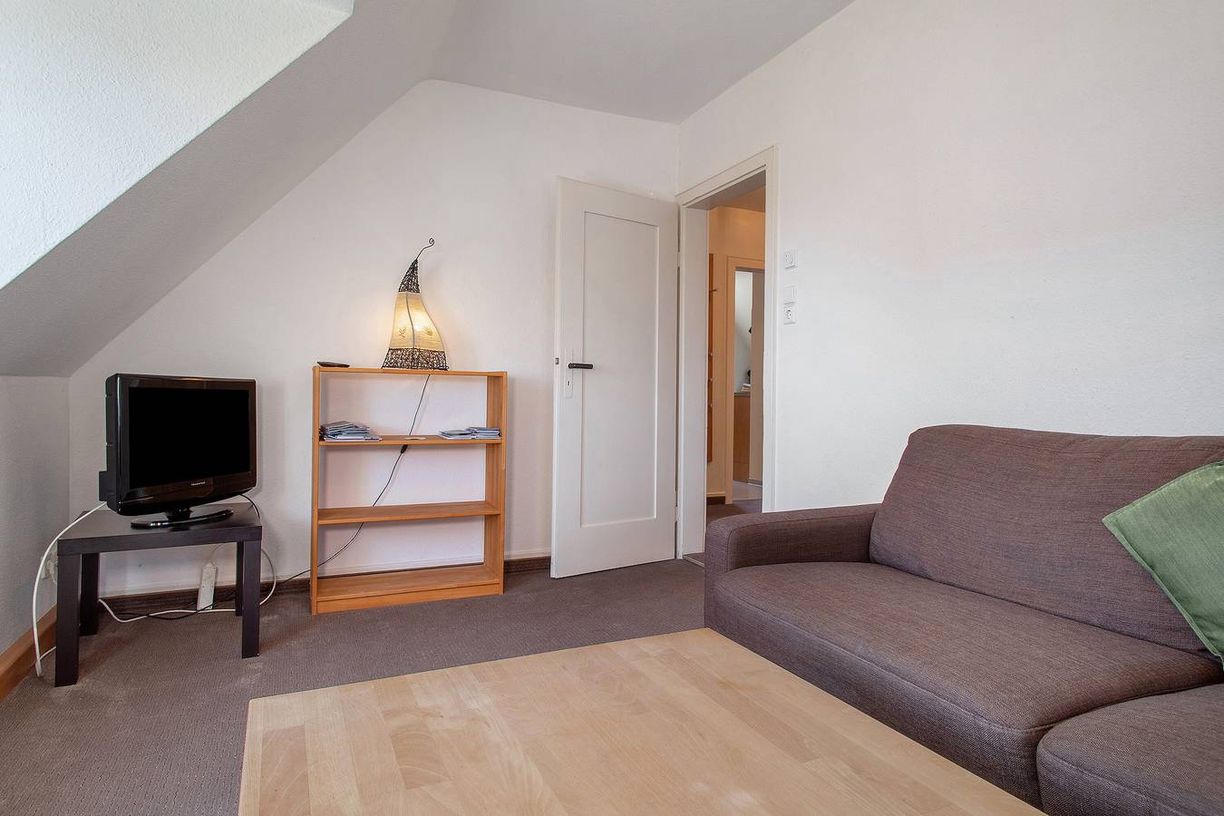 Ganze Wohnung, Ferienwohnung 'Wohnung Dachgeschoss Frickenwäsele' mit Gemeinschaftsterrasse und Wlan in Immenstaad, Immenstaad am Bodensee