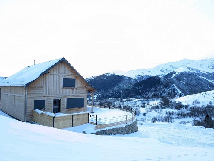 Gîte pour 8 personnes, avec Balcon ainsi que Terrasse et Jardin