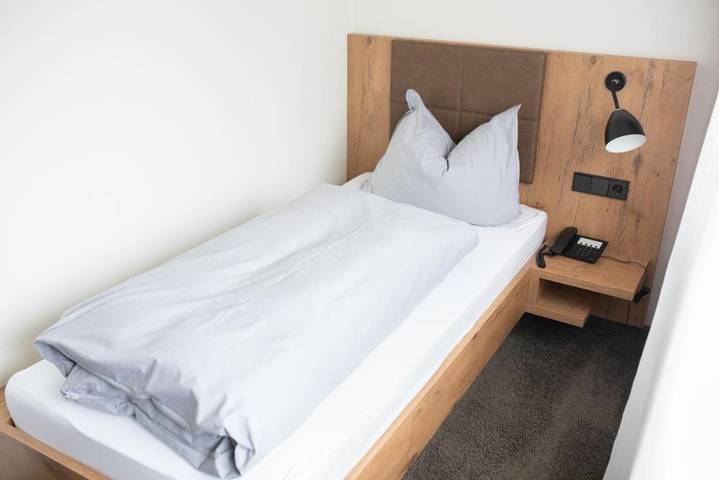 Hôtel pour 2 personnes, avec vue et terrasse à Biberach - 4