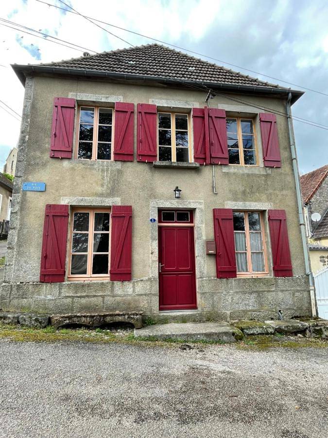 Location de vacances pour 4 personnes, avec jardin et vue à Lormes - 3