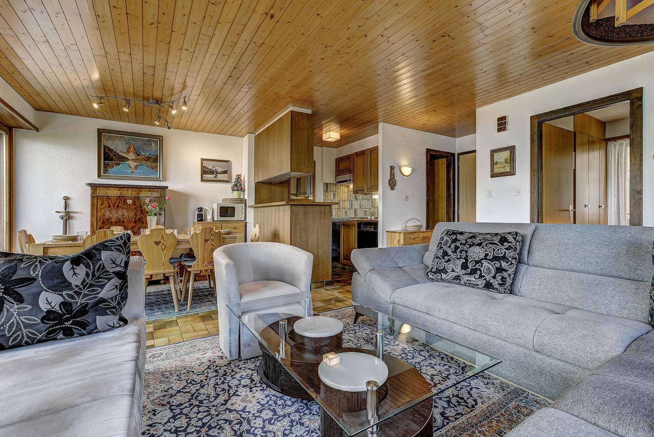 Ganze Wohnung, Ferienwohnung Appartement Arolles 711 in La Tzoumaz, Riddes