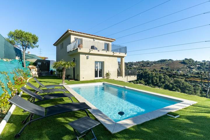 Ferienhaus für 8 Personen, mit Garten und Terrasse in Nizza - 3