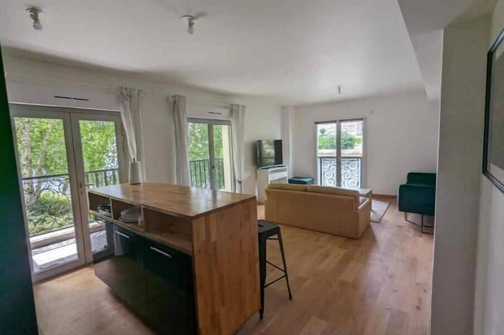 Ganze Wohnung, Appartement 2 Chambres in Neuilly-sur-Seine, Hauts-de-Seine