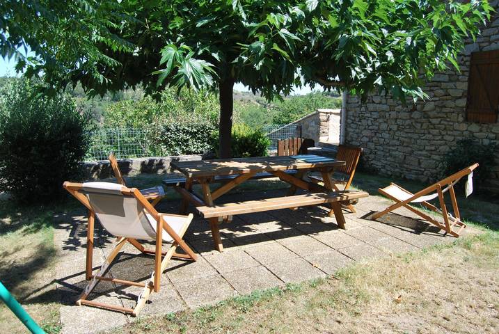 Gîte pour 5 personnes, avec jardin à Quintillan - 3