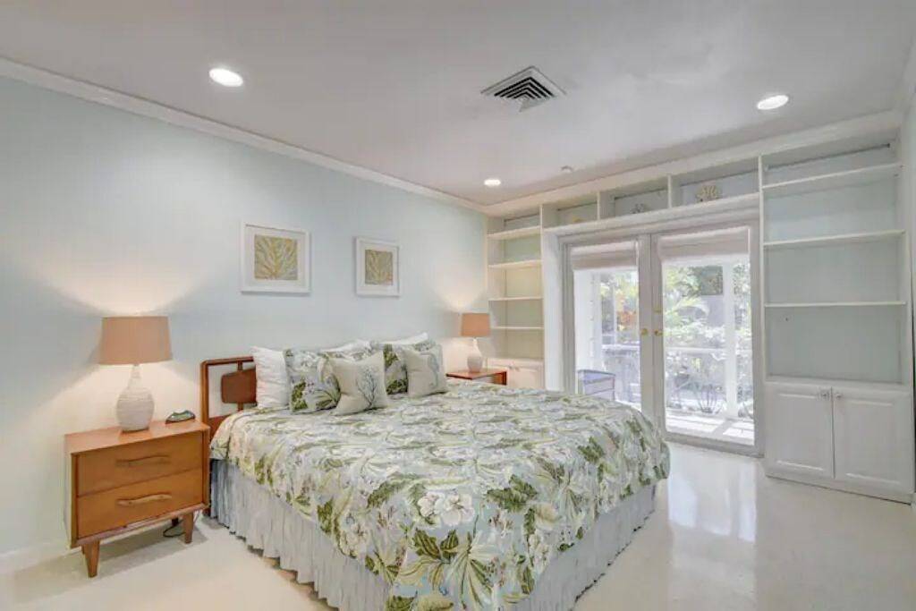 B.E.A.C.H. Best Escape Anyone Could Have. 2br/2bth in Delray Beach, Palm Beach County