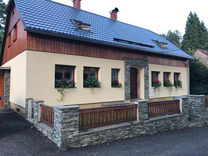 Villa für 14 Personen, mit Ausblick und Garten sowie Sauna und Terrasse - 1