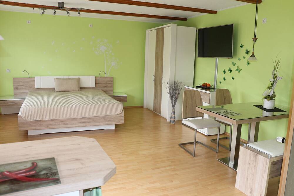 Ganze Wohnung, Ferienapartment Zum See in Senftenberger See, Senftenberg