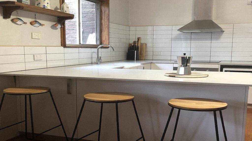 Barca View Cottage - Cosy Beach Retreat in Skenes Creek, Colac Otway Shire