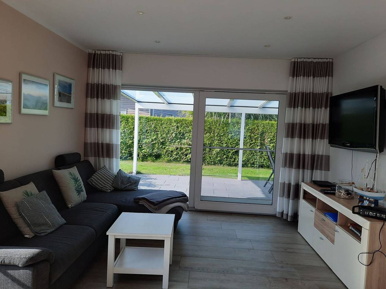 Ferienhaus - Ferienhaus für 4 Pers. mit 2 Schlafzimmern, Terrasse, Holzofensauna und Wlan in Graal-Müritz, Rostock und Umgebung