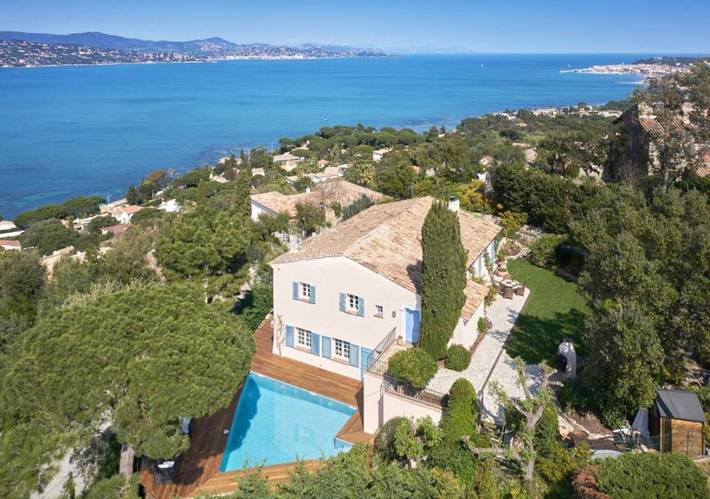 Villa voor 8 personen, with tuin and uitzicht as well as zwembad in Gassin