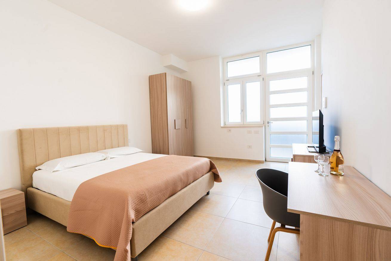 Appartamento intero, Guesthost - Porta 29 - Int. 14 Room in Trani, Barletta-Andria-Trani