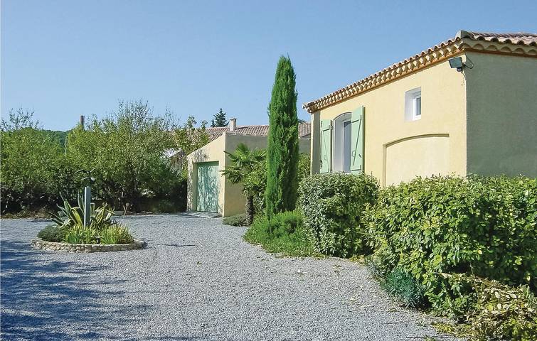 Cruzy Oasis : 110sqm, Parking, Piscine, Jardin & WiFi ! in Cruzy, Côte méditerranéenne (France)